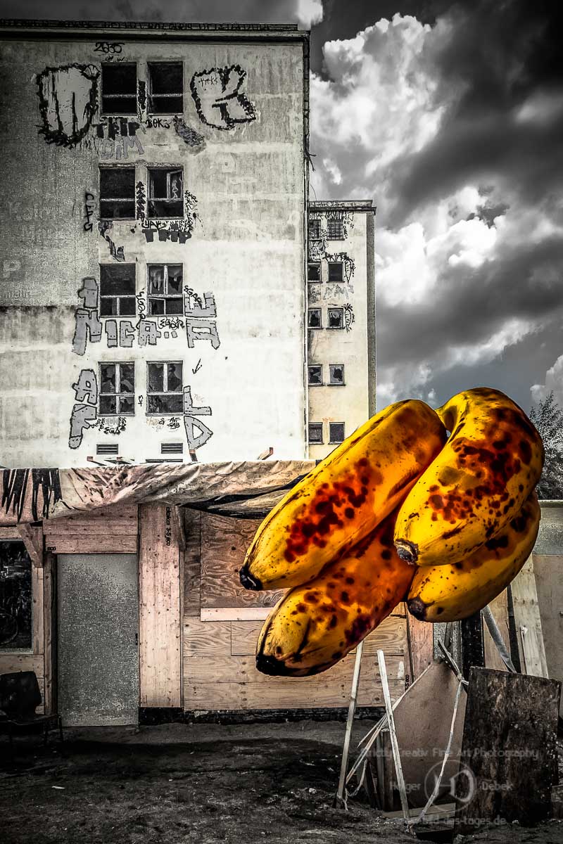 Digital Art- Als wir noch Bananen schmuggelten